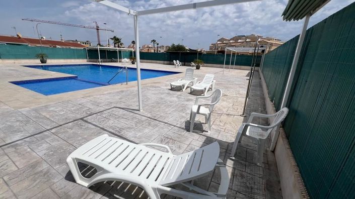 Image No.21-2 Bed Bungalow for sale