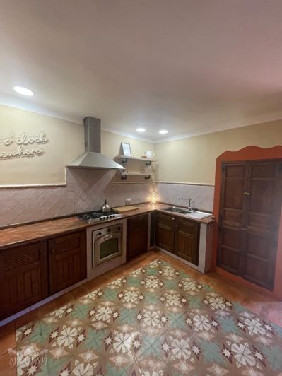 Image No.32-3 Bed Townhouse for sale