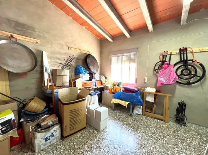 Image No.20-2 Bed Townhouse for sale