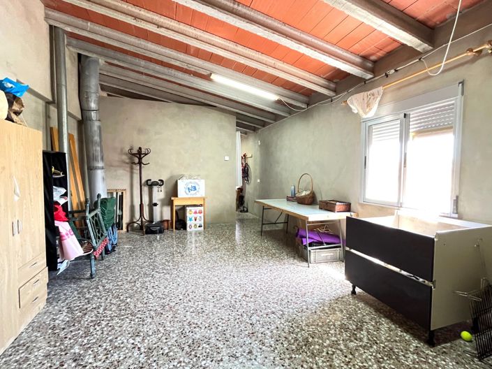 Image No.22-2 Bed Townhouse for sale
