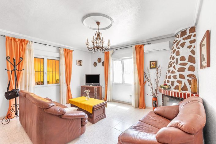 Image No.13-4 Bed Villa for sale