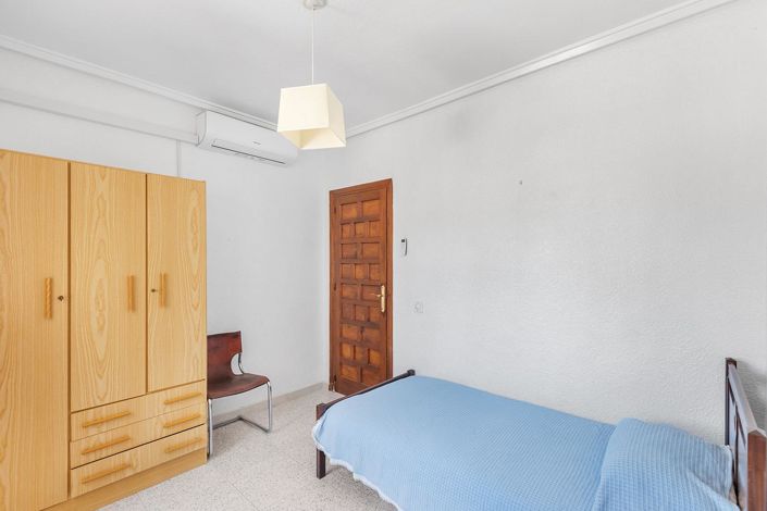 Image No.21-4 Bed Villa for sale