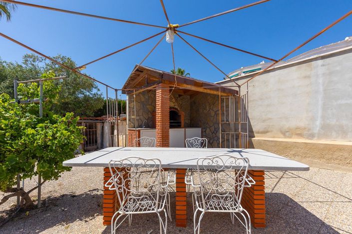 Image No.42-4 Bed Villa for sale