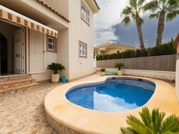 Image No.4-3 Bed Villa for sale