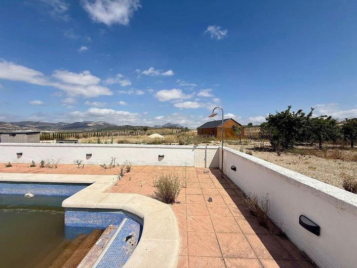 Image No.8-3 Bed Villa for sale
