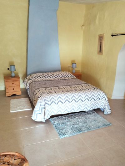 Image No.9-3 Bed Country House for sale
