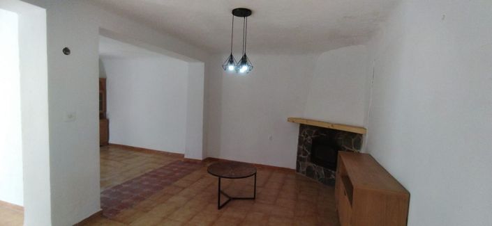 Image No.3-3 Bed Townhouse for sale