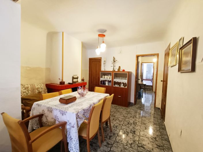 Image No.5-4 Bed Townhouse for sale