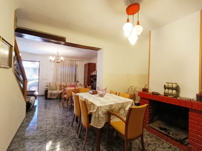 Image No.6-4 Bed Townhouse for sale