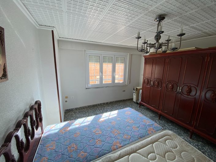 Image No.42-Appartement de 4 chambres à vendre à Sax