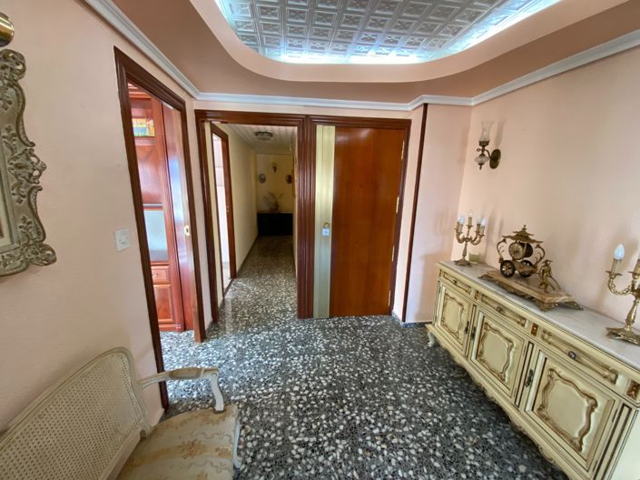 Image No.45-Appartement de 4 chambres à vendre à Sax