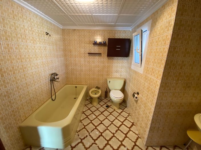 Image No.48-Appartement de 4 chambres à vendre à Sax