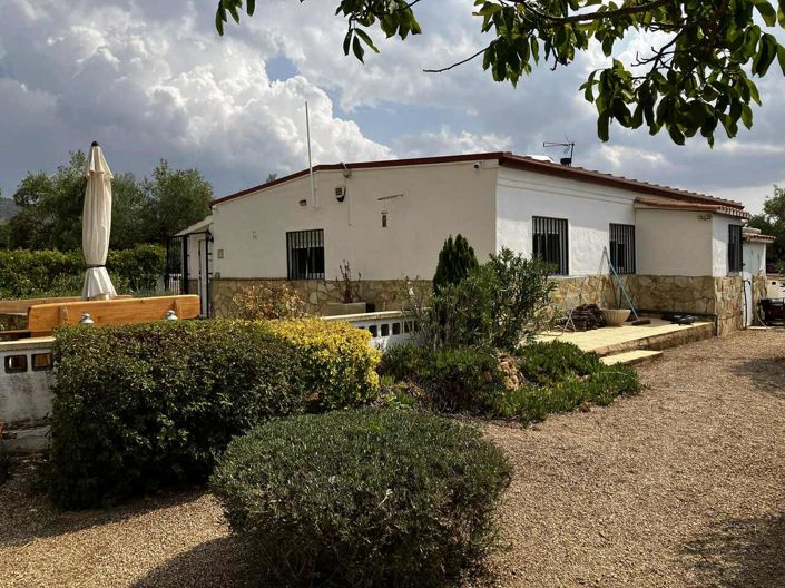 Image No.3-Villa de 3 chambres à vendre à Biar