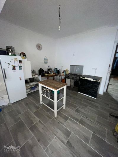 Image No.10-5 Bed Townhouse for sale