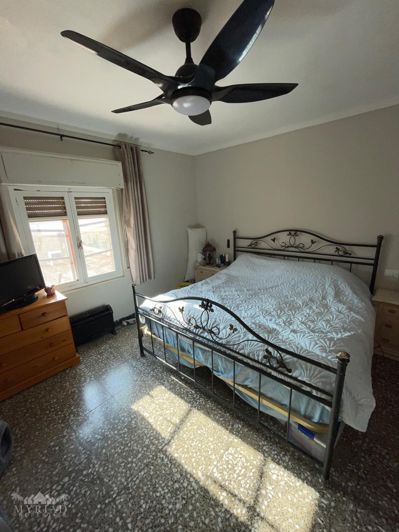 Image No.22-5 Bed Townhouse for sale
