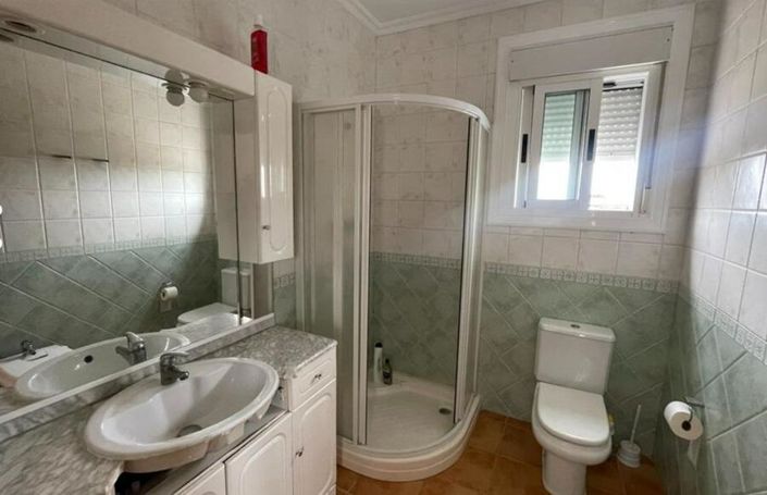 Image No.18-3 Bed Villa for sale