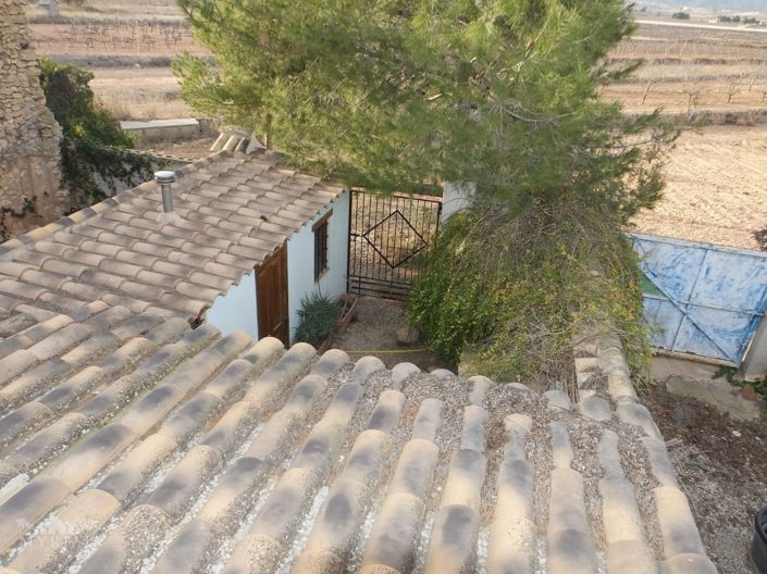 Image No.37-3 Bed Country House for sale