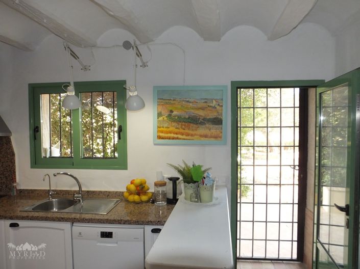 Image No.5-3 Bed Country House for sale