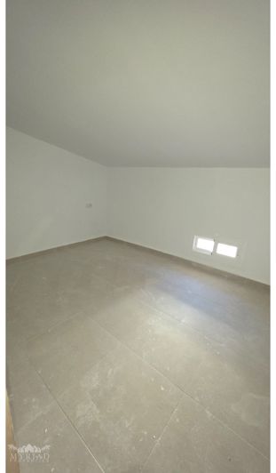 Image No.21-3 Bed Townhouse for sale