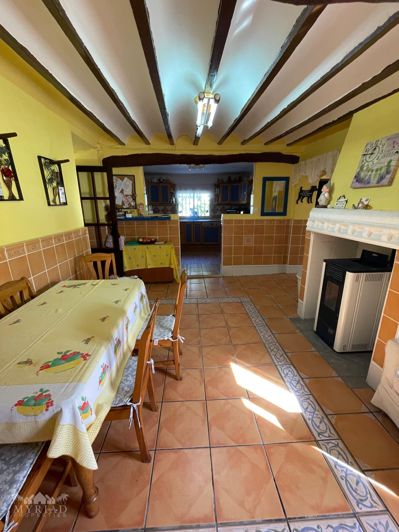 Image No.10-6 Bed Country House for sale