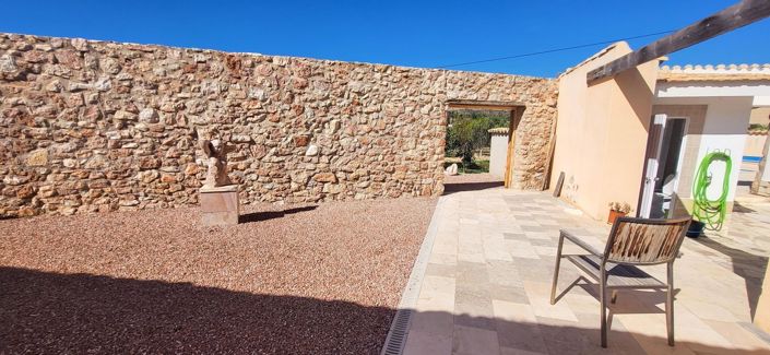 Image No.5-2 Bed Villa for sale