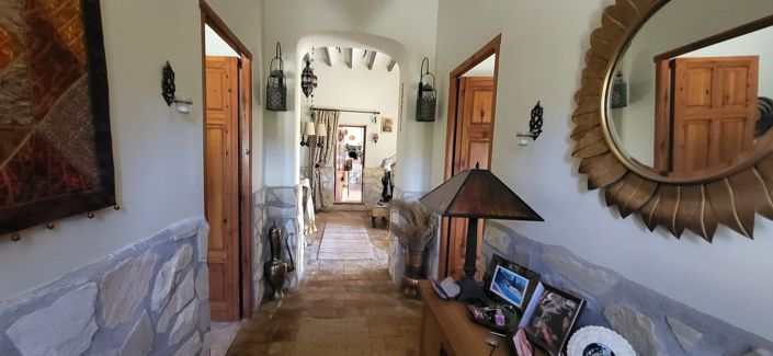 Image No.12-6 Bed Country House for sale