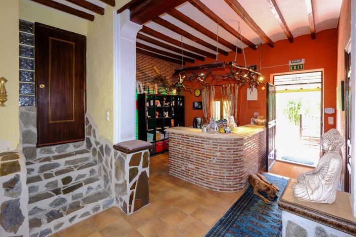 Image No.10-6 Bed Finca for sale