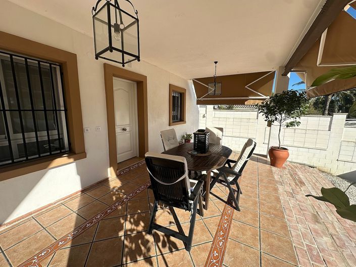 Image No.8-Villa de 3 chambres à vendre à Monóvar
