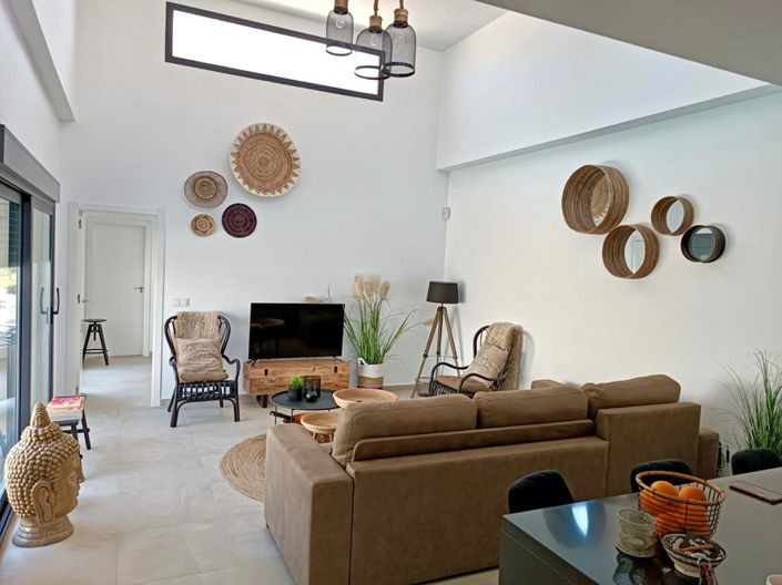 Image No.7-3 Bed Villa for sale