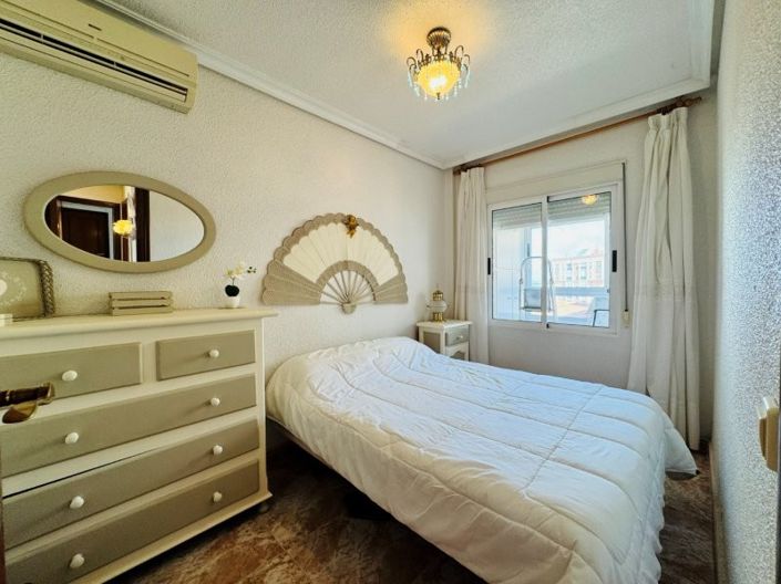 Image No.22-2 Bed Apartment for sale