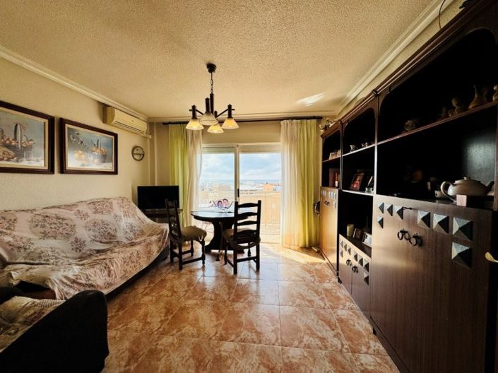Image No.27-2 Bed Apartment for sale