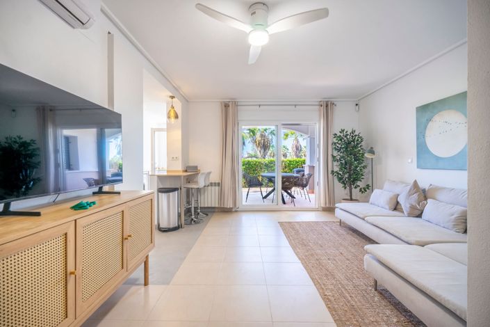 Image No.2-3 Bed Townhouse for sale