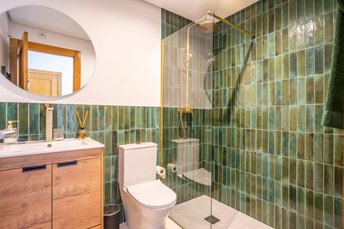 Image No.4-3 Bed Townhouse for sale
