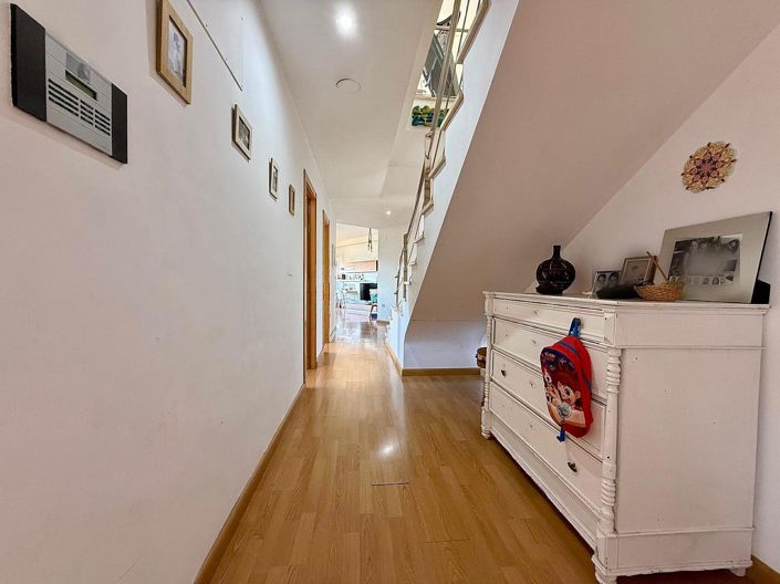 Image No.10-4 Bed Apartment for sale