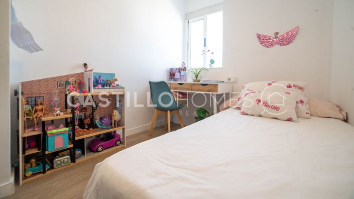 Image No.19-2 Bed Apartment for sale