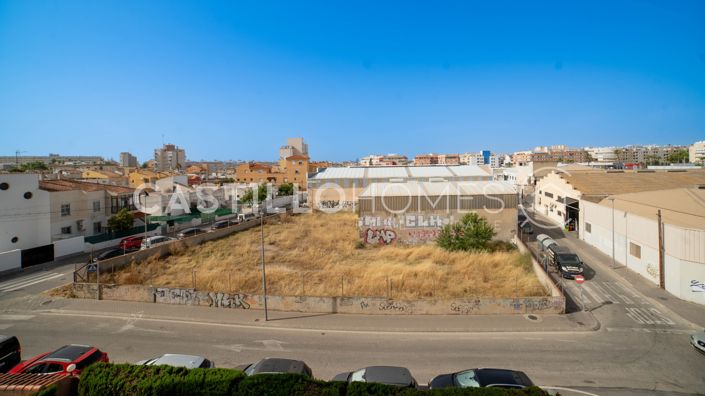 Image No.21-2 Bed Apartment for sale