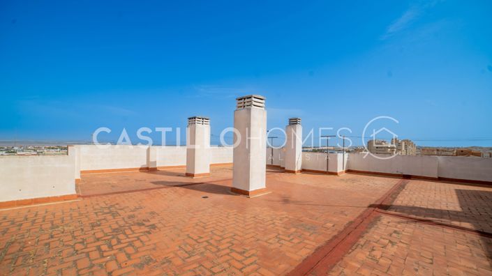 Image No.26-2 Bed Apartment for sale