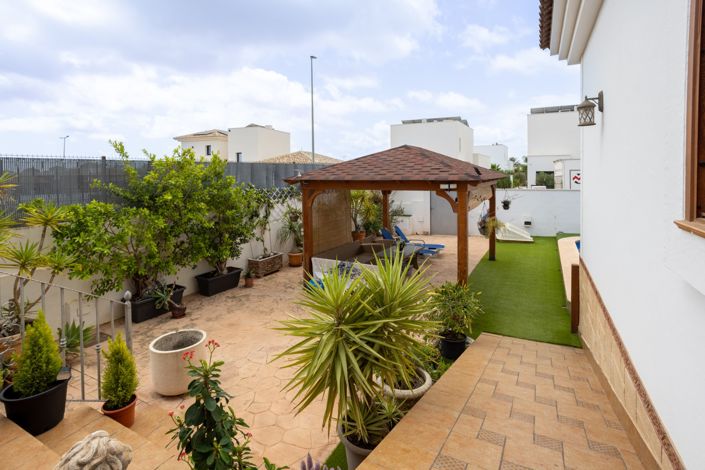 Image No.31-4 Bed Villa for sale