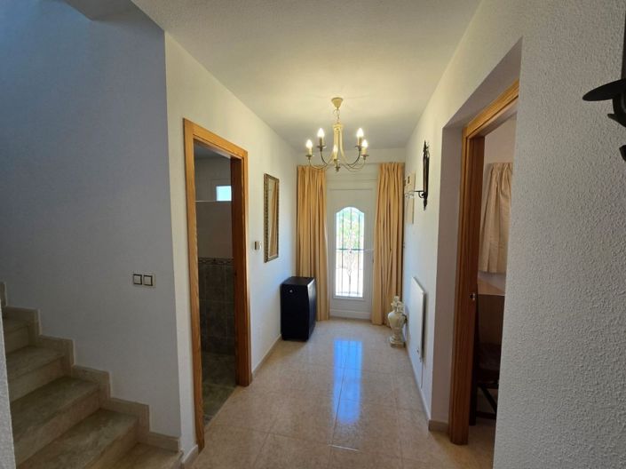 Image No.32-Villa de 4 chambres à vendre à Monóvar