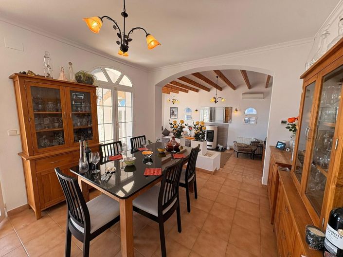Image No.43-Villa de 4 chambres à vendre à Monóvar