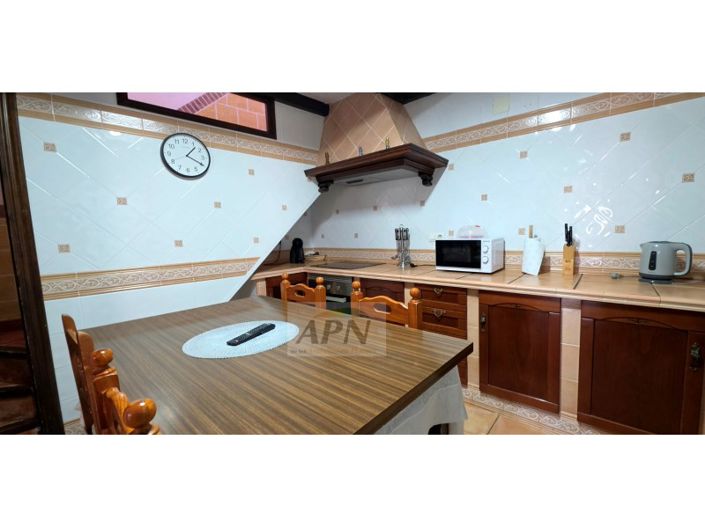 Image No.17-3 Bed Apartment for sale