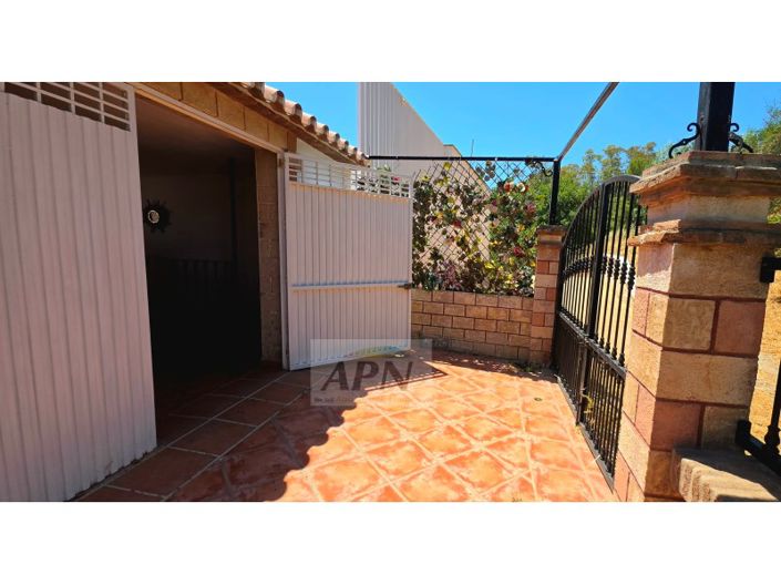 Image No.18-3 Bed Apartment for sale
