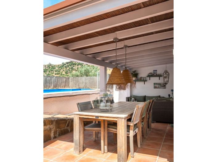 Image No.22-3 Bed Country House for sale