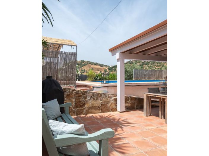 Image No.23-3 Bed Country House for sale