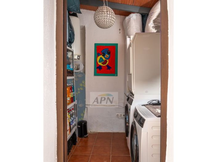 Image No.25-3 Bed Country House for sale