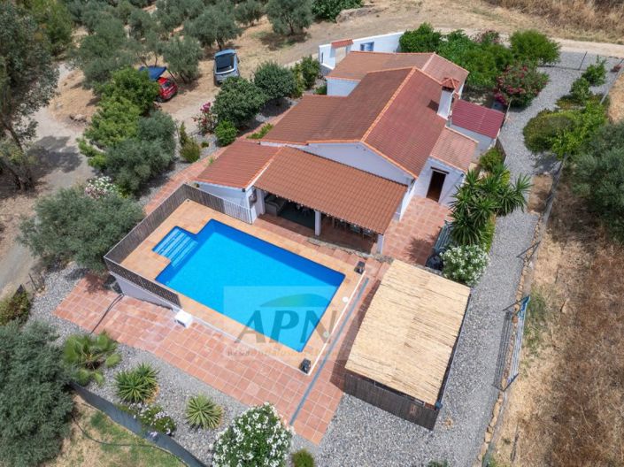 Image No.31-3 Bed Country House for sale
