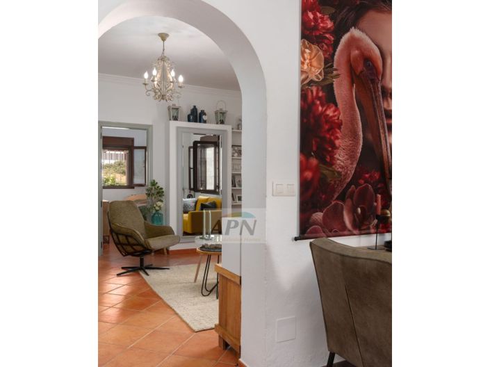 Image No.8-3 Bed Country House for sale