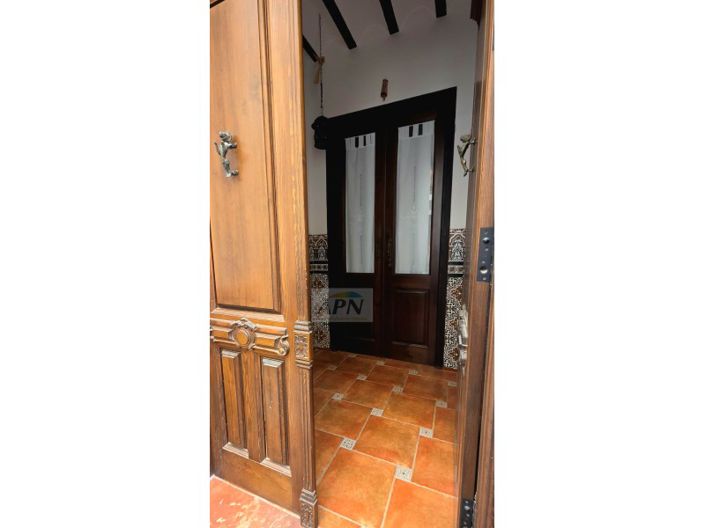 Image No.24-4 Bed Townhouse for sale