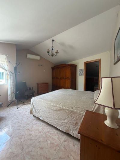 Image No.11-3 Bed Apartment for sale