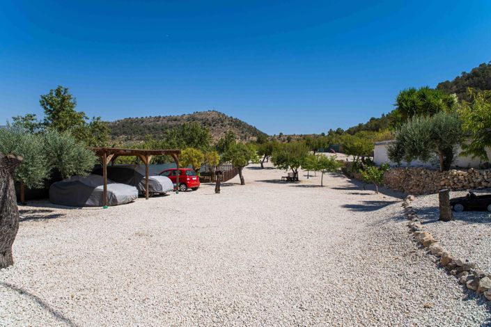 Image No.20-3 Bed Villa for sale